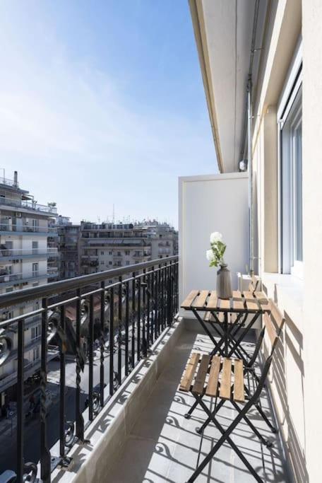 Soleggiato Minimal Apartment Salonic Exterior foto